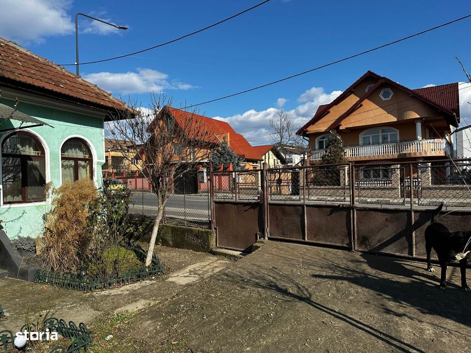 Strada Ostroveni, teren 2094m2 intravilan + constructii