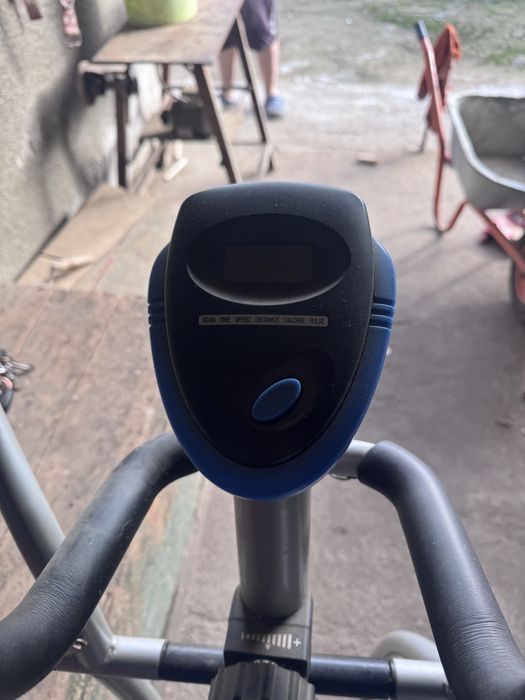 Vand bicicleta de fitnes