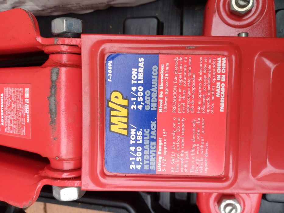 Продается дамкрат новый