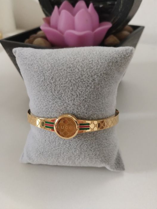 Нежни красиви подходящи за всяка дама