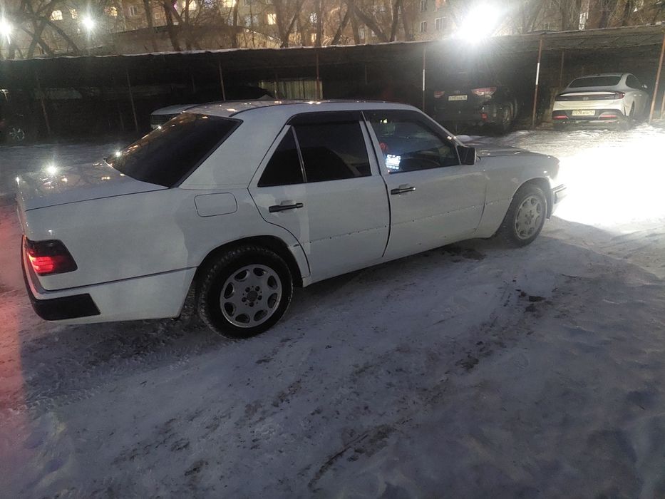 Продам мерседес Е 200