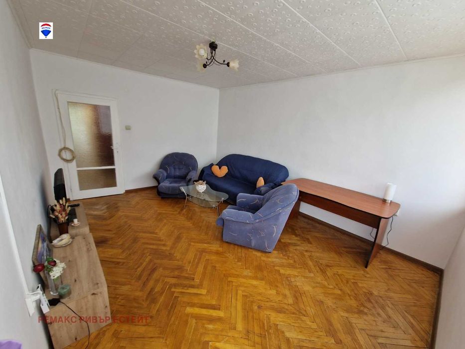 Дава се под наем Двустаен апартамент в Русе, Широк център - 65 кв.м за 244.8 € - Снимка #2