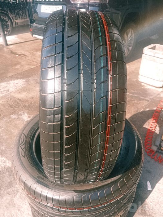 Balon sotiladi BARS R17 215/55 Yengi komplekt