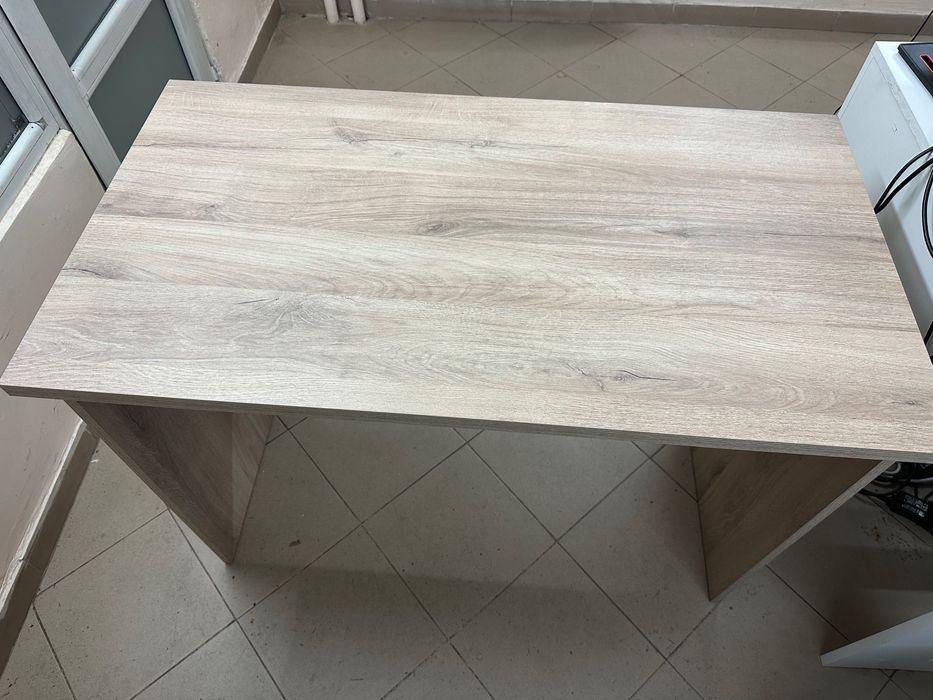 Бюро, 138х58х75 см
