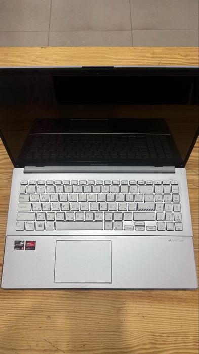 Ноутбук Asus Vivobook