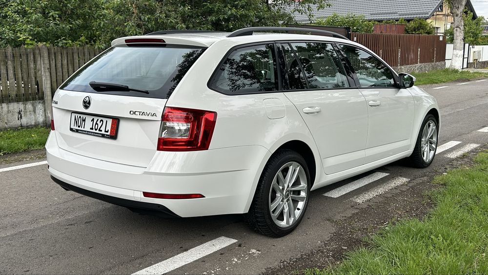 SKODA Octavia 2018 — imagine 5