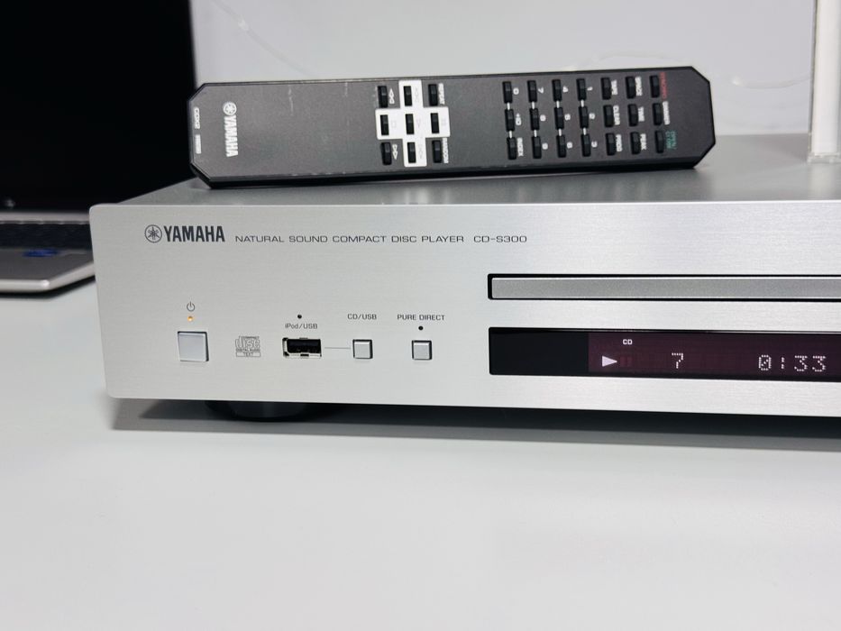 CD-player de inalta calitate YAMAHA CD-S300-telecomandă,Dac,Optical !