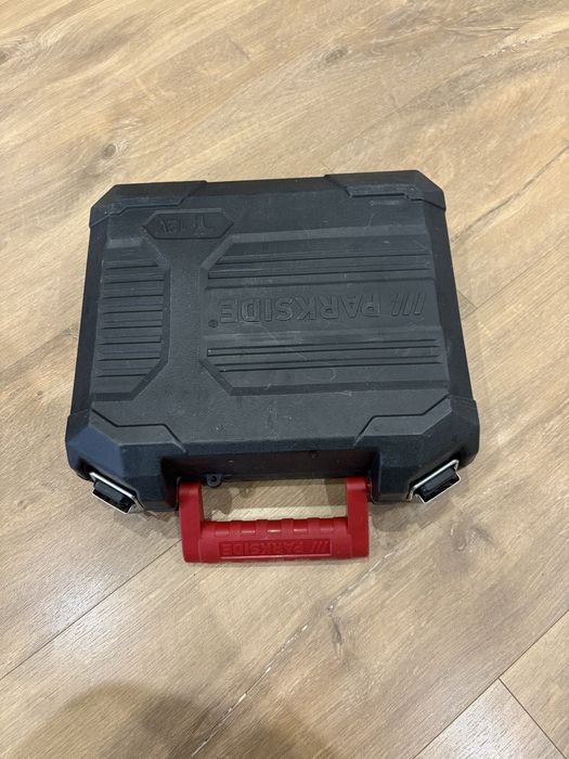 Винтоверт Parkside 12v