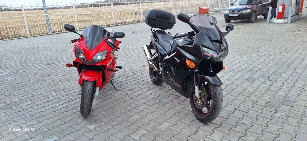 Honda, Хонда vfr 800 срочно