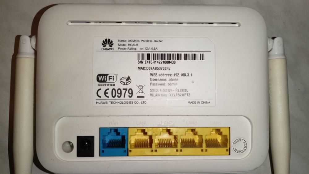 WIFI роутер Huawei с логотипом Uztelecom, б/у. Читайте описание.