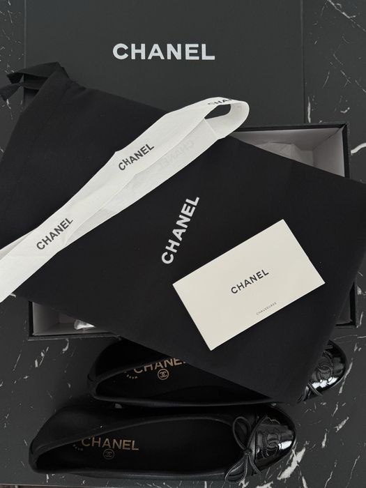 Chanel ballet flats