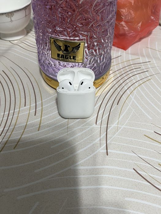 Наушники Apple безпроводные