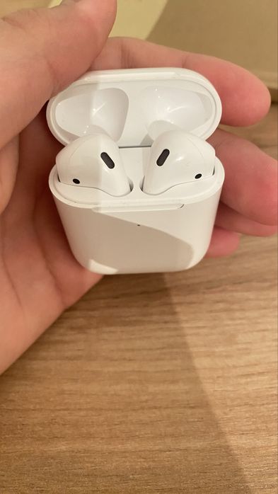 Airpods 2 в отличном состоянии