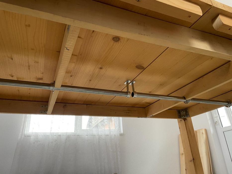 Vand masa din lemn masiv brad