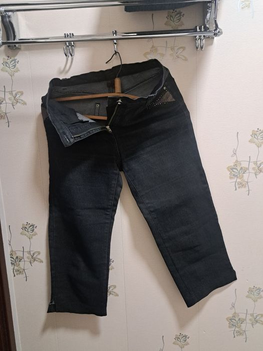 Джинсы - бриджи женские