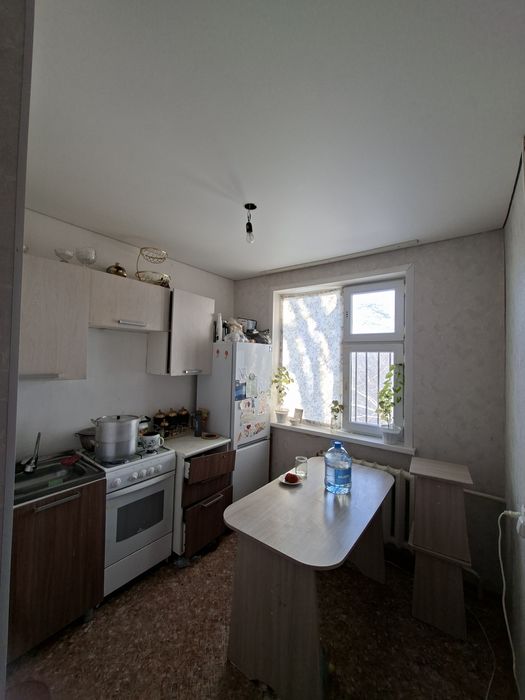 Үй сатылады 3бөлмелі