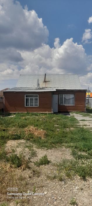 Үй сатылады,васточнида