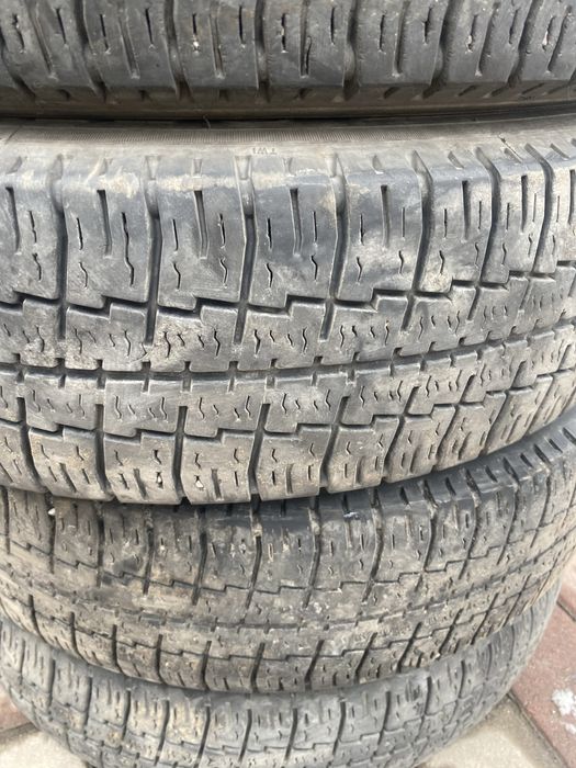 Продам шины на газель