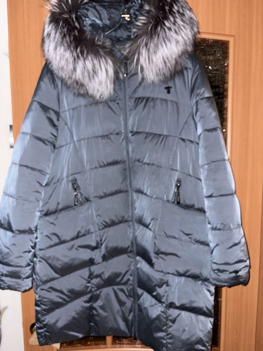 Продам пуховик!!