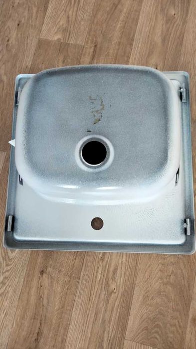 продается железная мойка