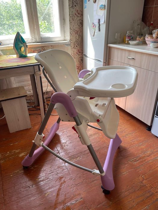 Продам стульчик для кормления