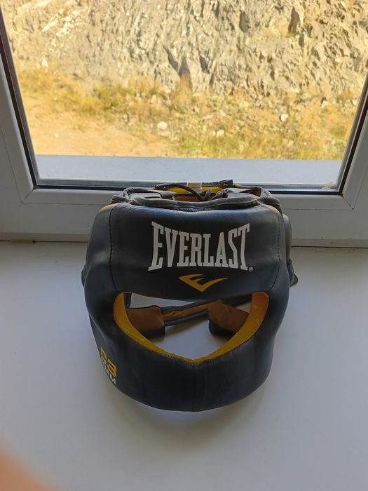 Бамперный шлем EVERLAST