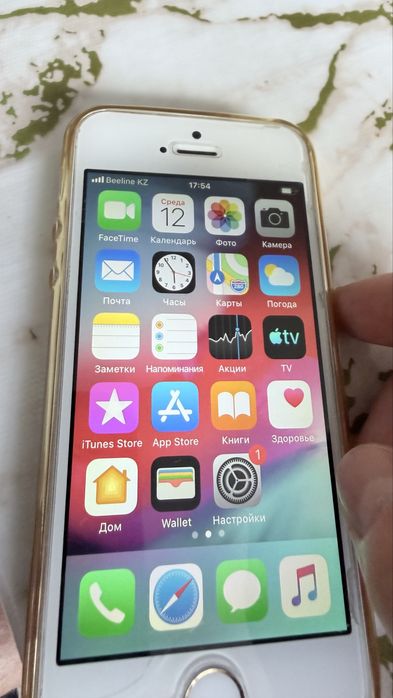 Продам айфон 5S 16 Gb