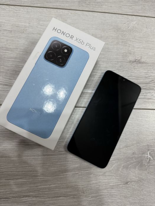 Продам смартфон Honor X5b plus