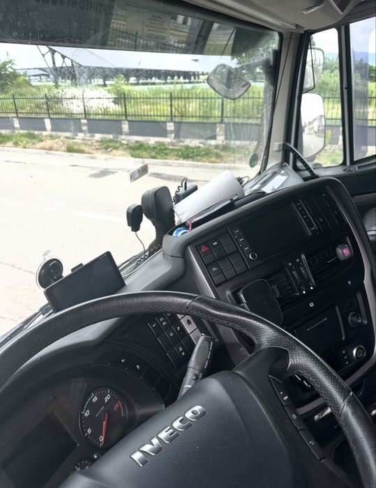 2 Iveco Stralis / Euro 6 / Anvelope noi / Baterii noi/ Tahograf VDO