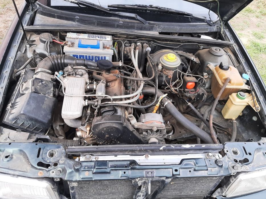 Автомобиль на ходу