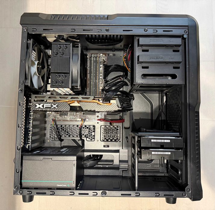 PC Gaming i7-7700 / RX 580 4GB / 16GB RAM / SSD Samsung 256 / HDD 1TB