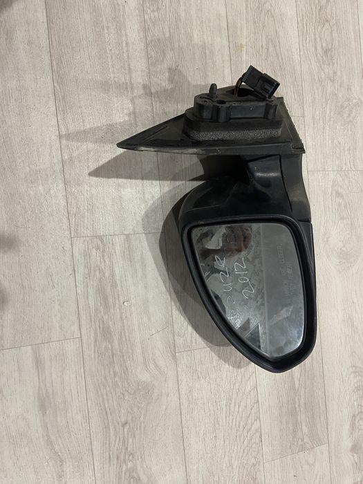 Зеркало на Шевролет Круз