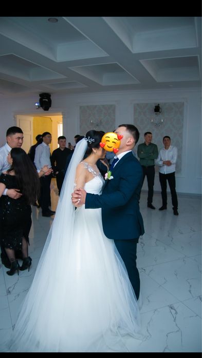 Продаю свадебное платье