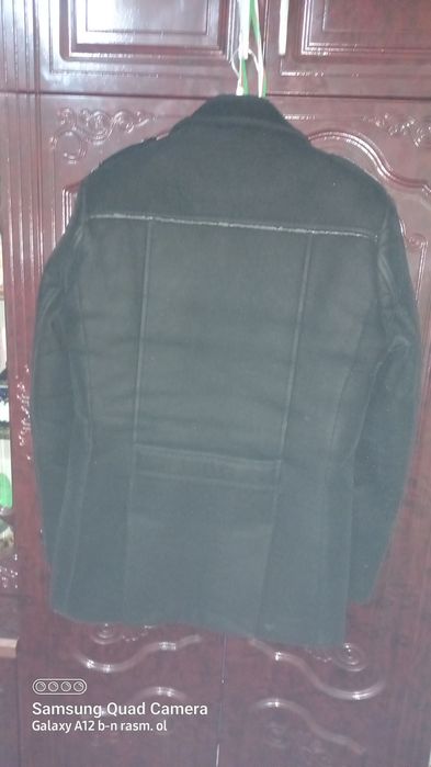 пальто мужской Сотилади холати яхши