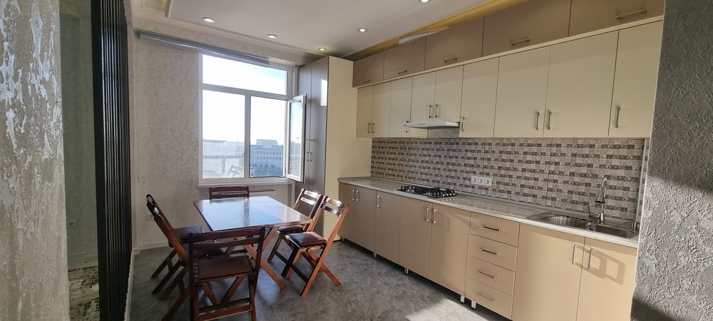 Сдаётся 3 х комнатная квартира