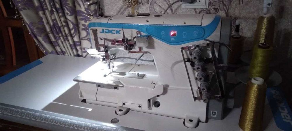 Raspashivalka  mashinka sotiladi Jack holati ideal deyarli ishlatilmag