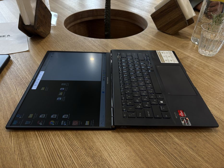 Asus Zenbook 14 на AMD Ryzen 7 5825U