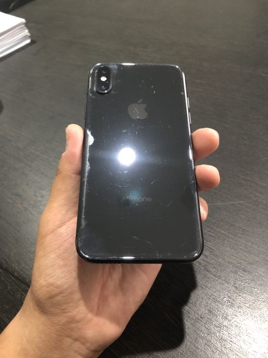 iphone XS  хорошем состаение