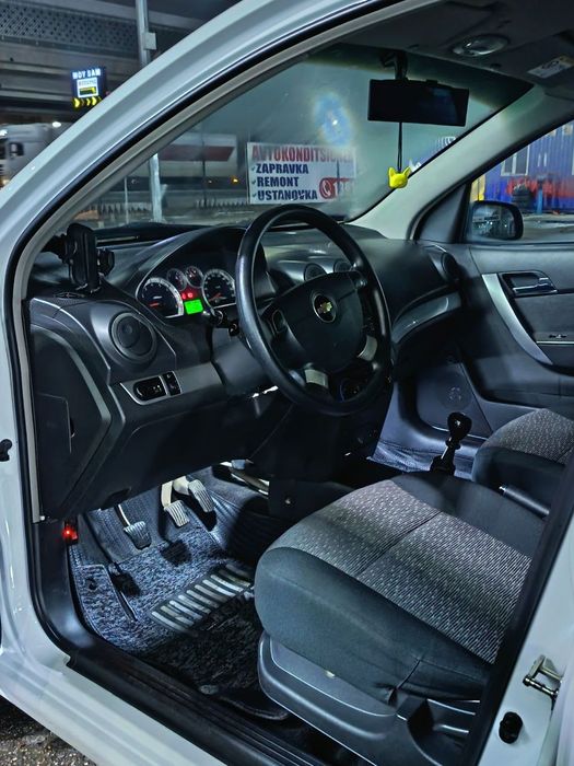 Neksa 3 holati yaxwi