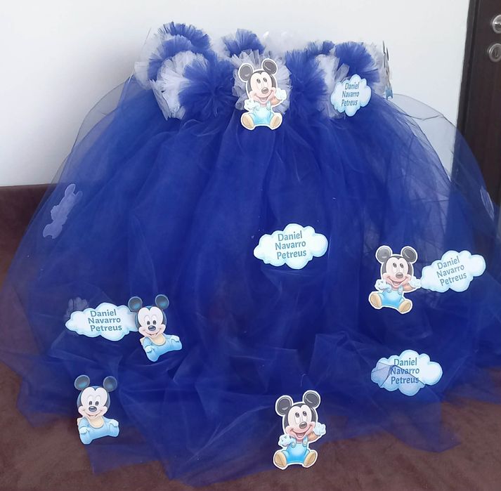 Aranjamente cristelniță personalizate