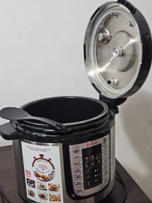 Oală sub presiune electrică multifuncțională Tefal CY505E30 One Pot.