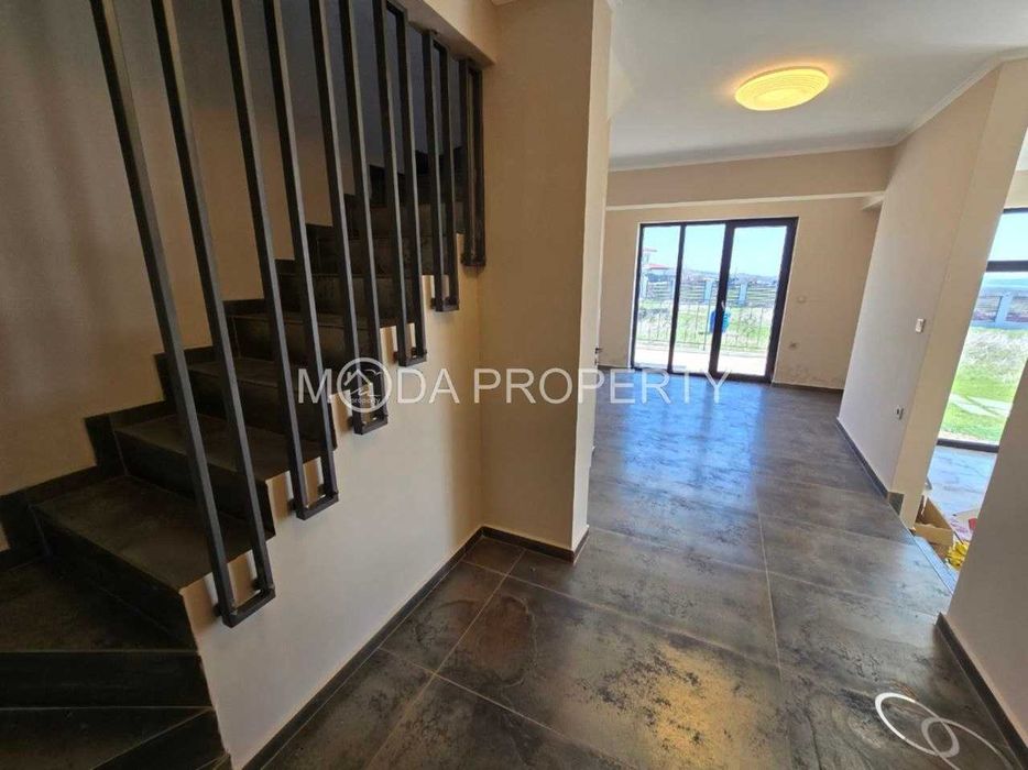 Продава се Къща в с. Кошарица, Област Бургас - 130 кв.м за 1099 €/кв.м - Снимка #9