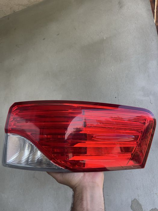 Stop dreapta spate Toyota Avensis T27, 2014, break