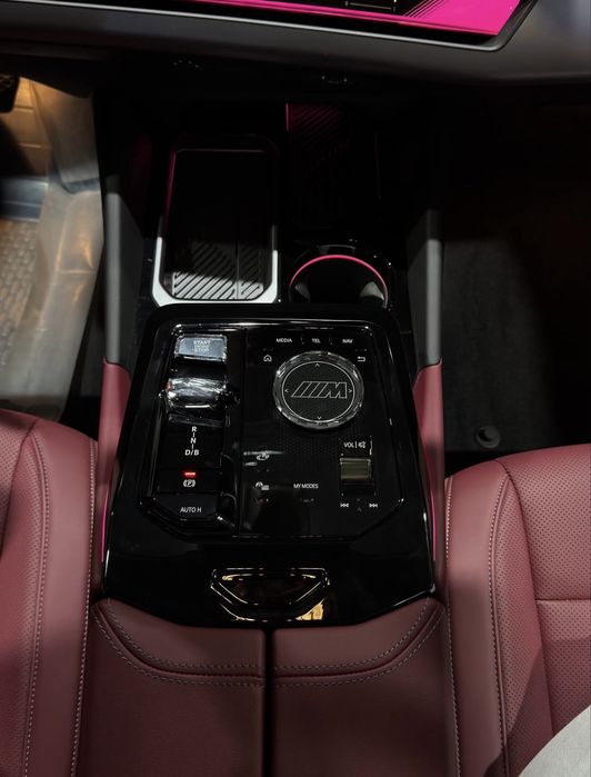 Bmw i5 35L nalichiyada