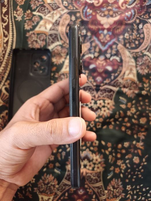 Redmi 12 pro plus