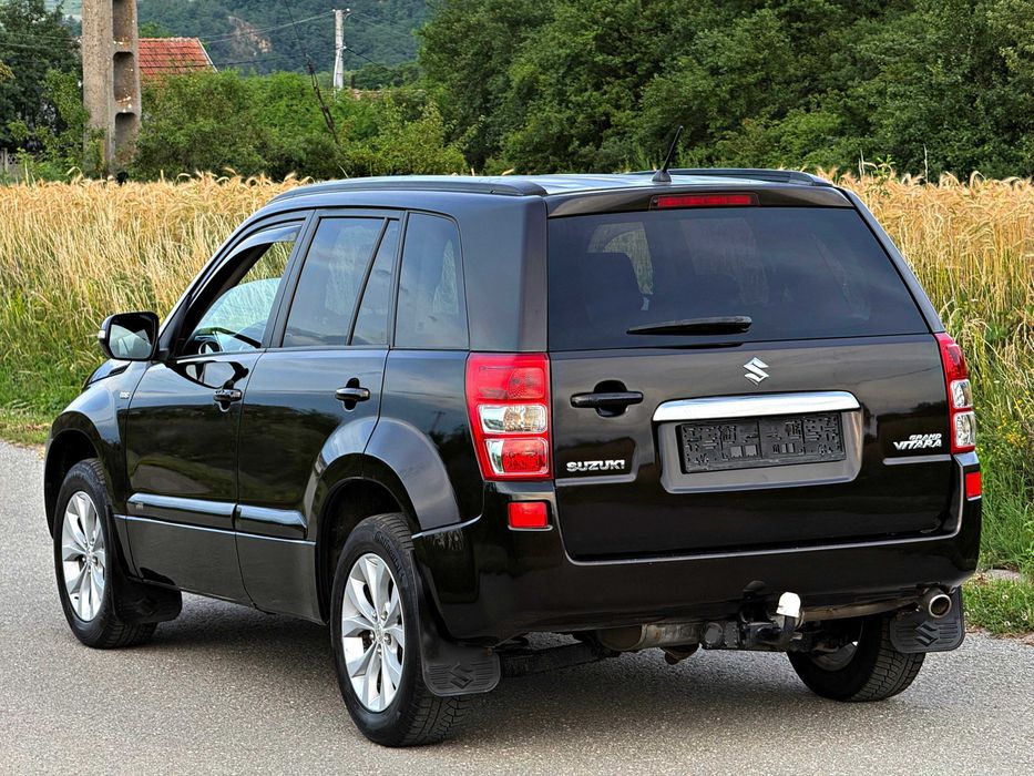 SUZUKI Grand Vitara 2013 — imagine 2