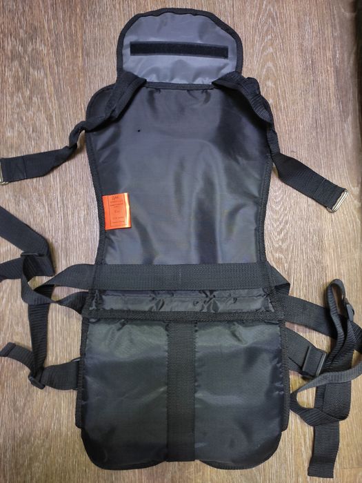 Удерживающее устройство детское в авто.