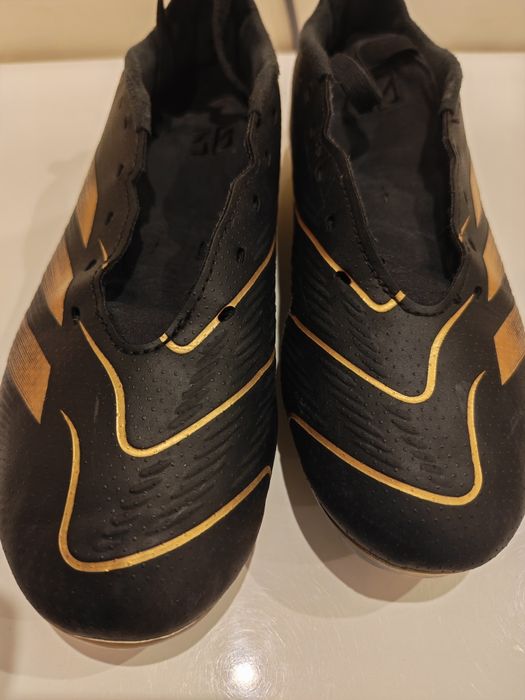 Детски  бутонки Адидас  38,5