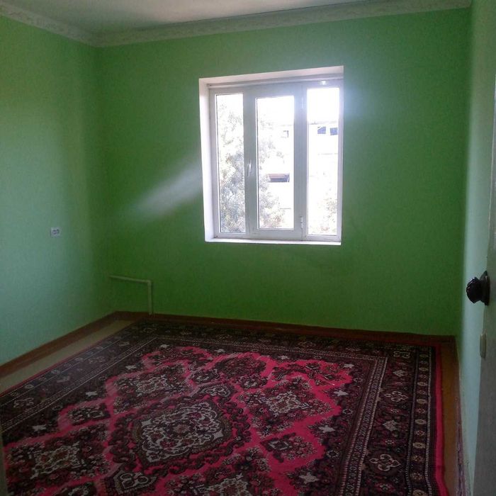 Срочно продам 2х комнатную на  город Карши