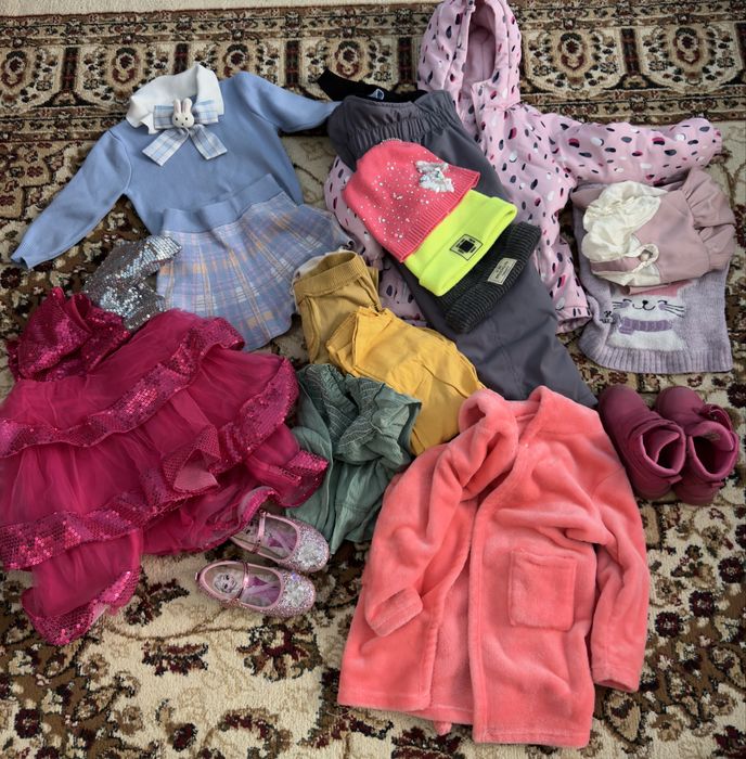 Одежды девочки 4-5 лет